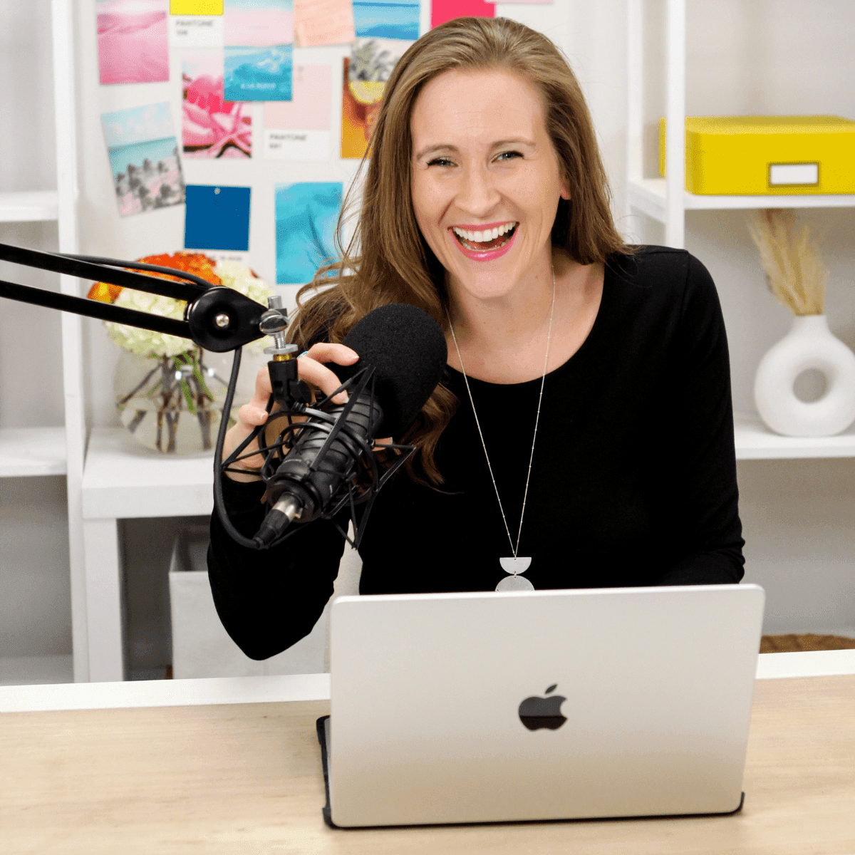 1731773497_Mastering-the-Art-of-Marketing-Your-Creative-Work-Insider-Tips.png